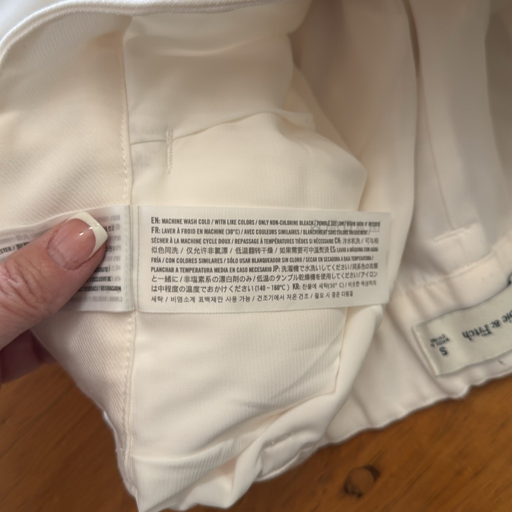 Abercrombie & Fitch Ultra High Rise Shorts - Picture 8 of 11